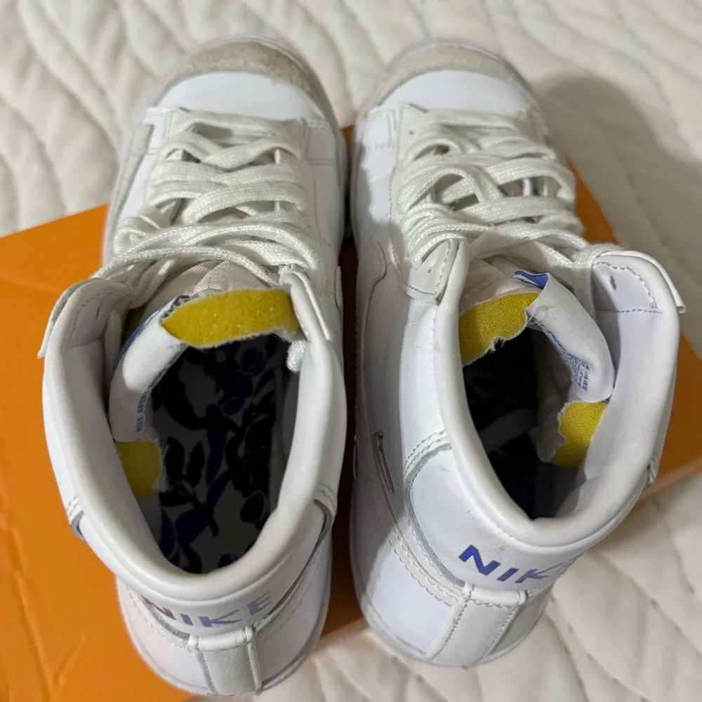 Nike Blazer - Picture 7 of 9